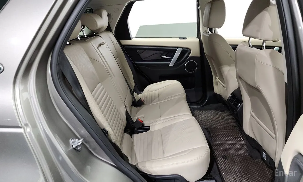 Фото 12 - Land Rover Discovery Sport