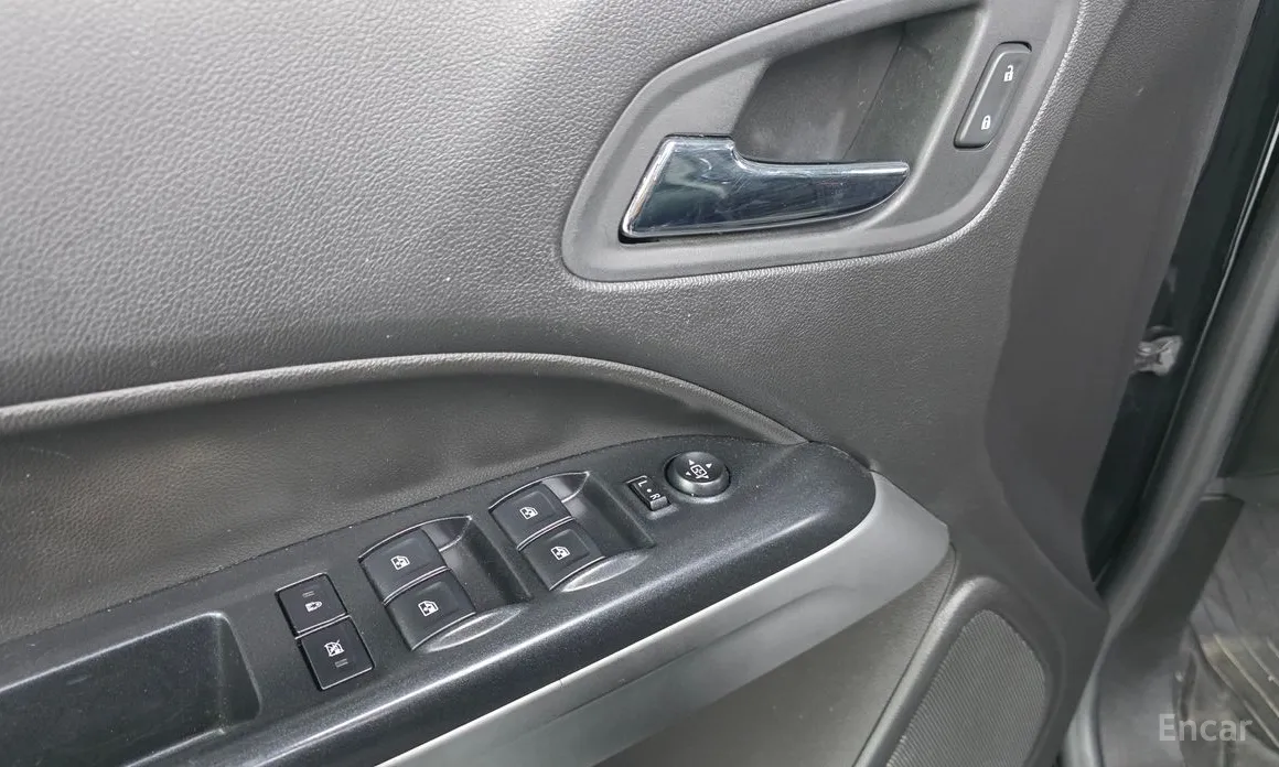 Фото 12 - Chevrolet Colorado