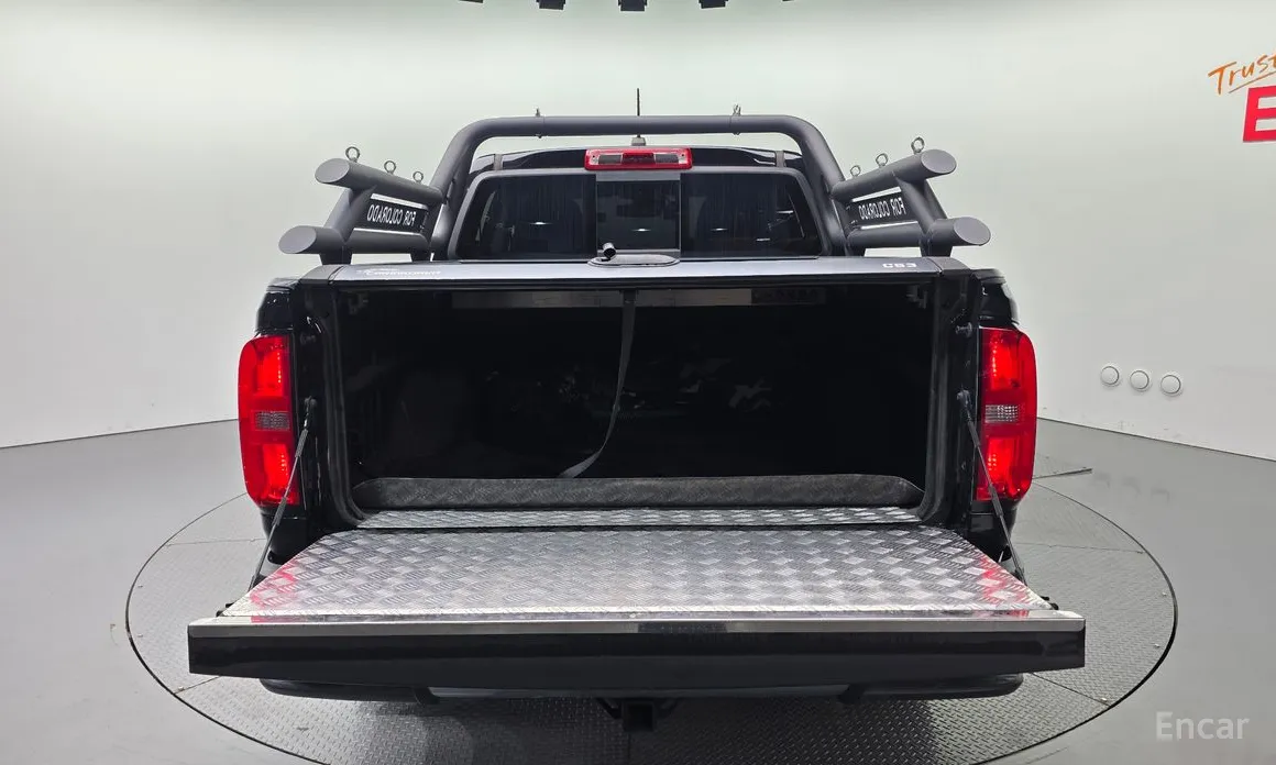 Фото 20 - Chevrolet Colorado