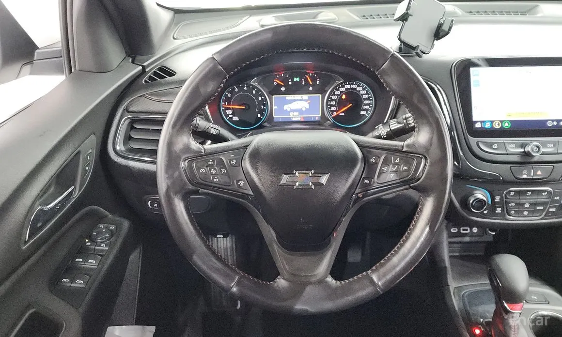 Фото 13 - Chevrolet Equinox