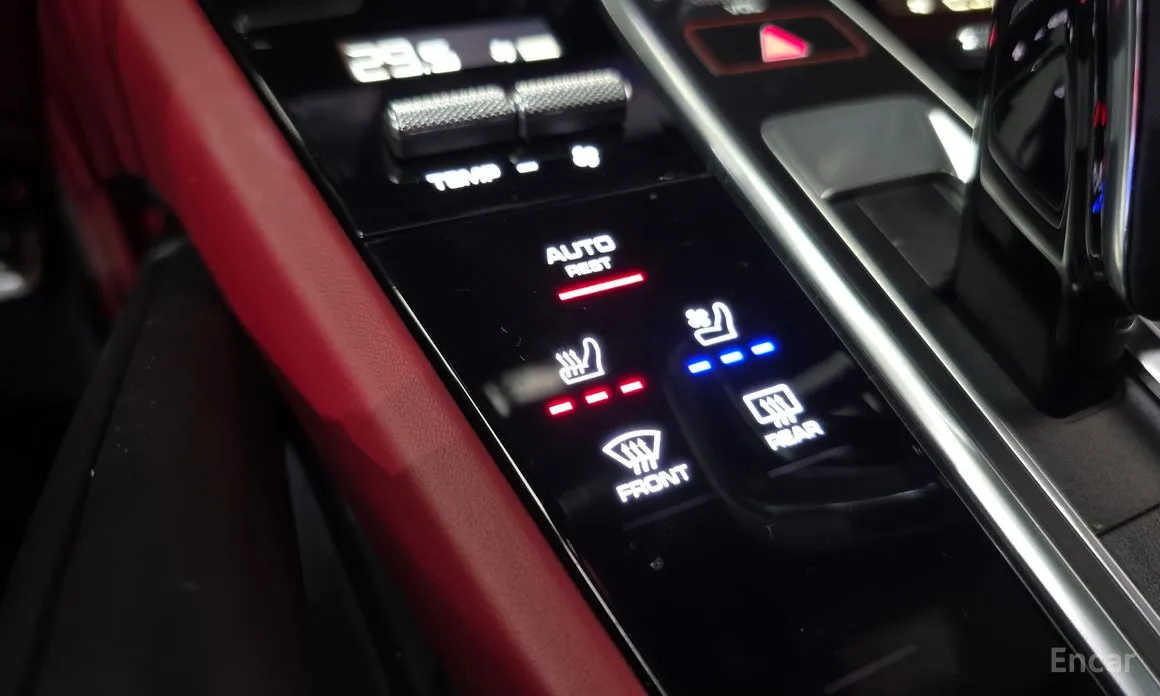 Фото 16 - Porsche Cayenne