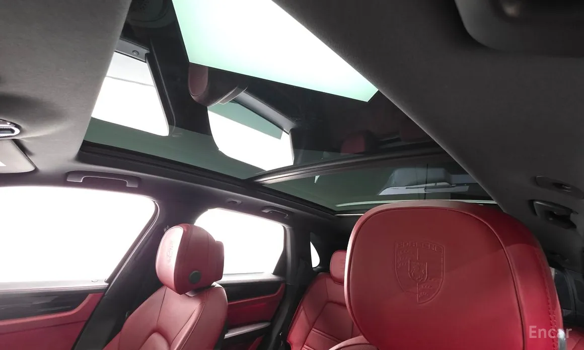 Фото 17 - Porsche Cayenne