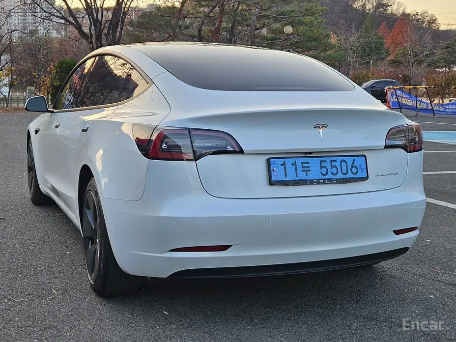 Фото 5 - Tesla Model 3