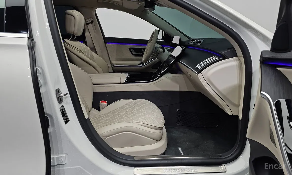 Фото 11 - Mercedes-Benz S-Class