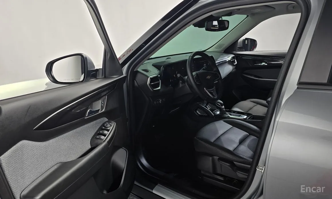 Фото 10 - Chevrolet Trailblazer