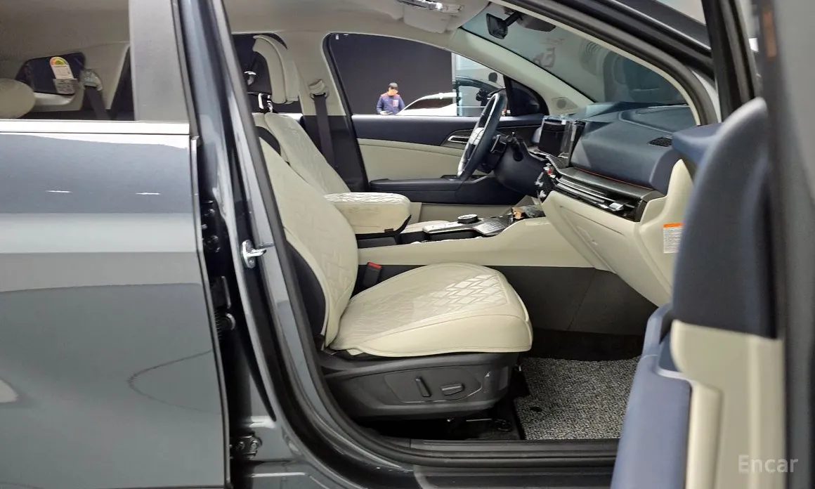 Фото 11 - Kia Sportage