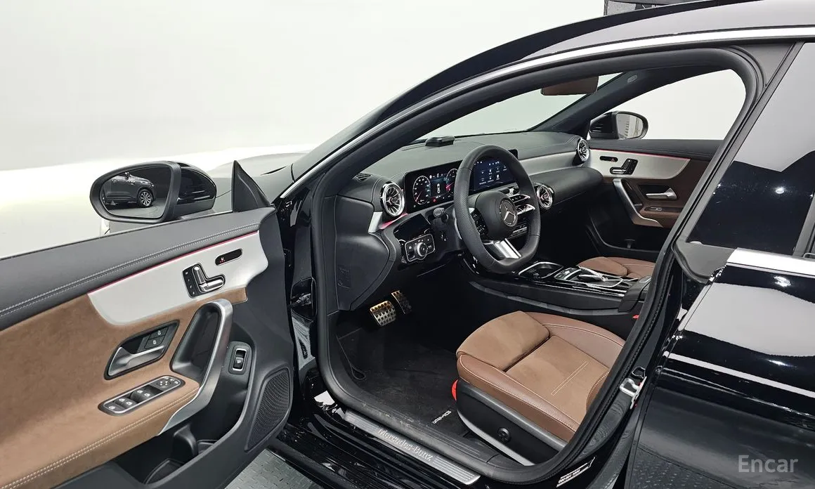 Фото 11 - Mercedes-Benz CLA-Class