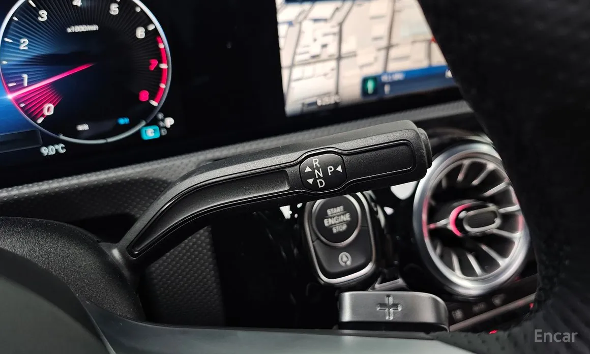 Фото 9 - Mercedes-Benz CLA-Class