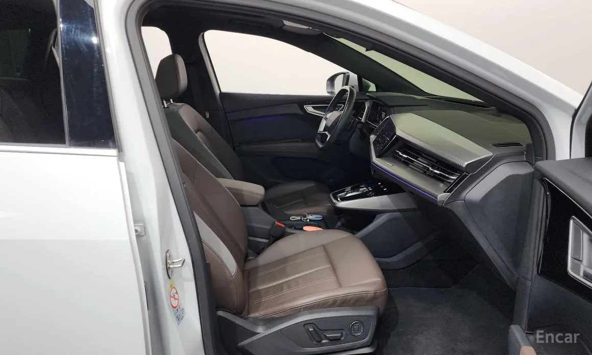 Фото 11 - Audi Q4 e-tron