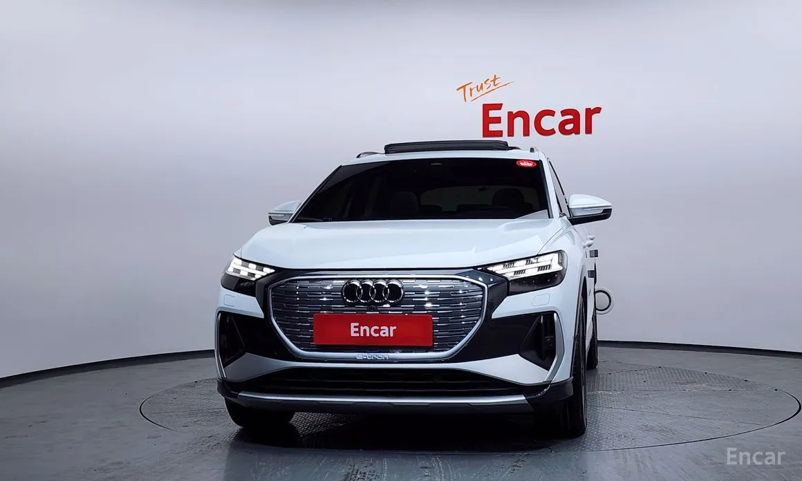 Фото 3 - Audi Q4 e-tron