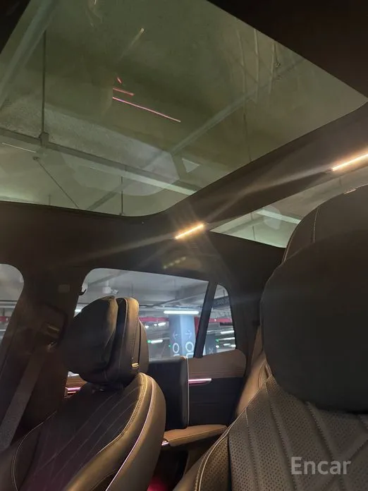 Фото 12 - Mercedes-Benz EQS