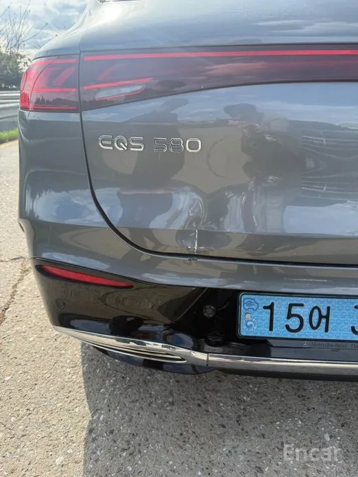 Фото 17 - Mercedes-Benz EQS