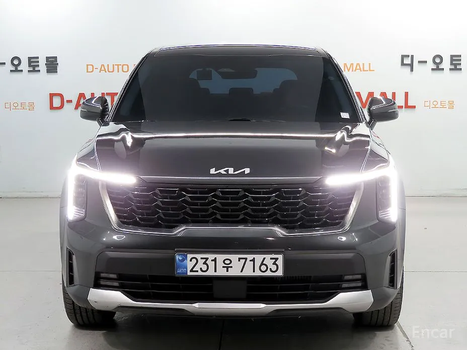 Фото 2 - Kia Sorento