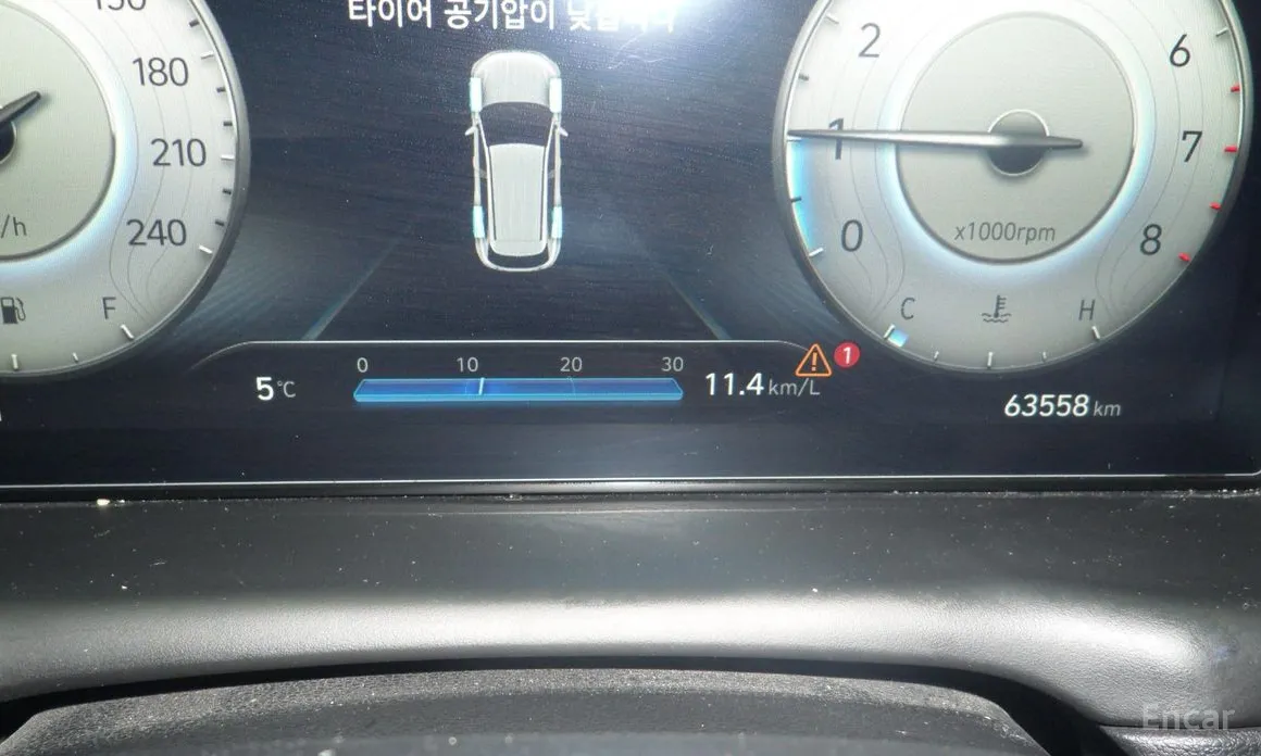 Фото 14 - Hyundai Tucson