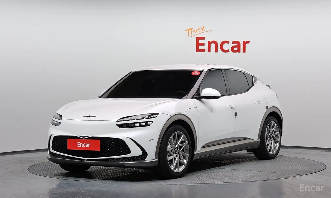 Фото 1 - Genesis GV60