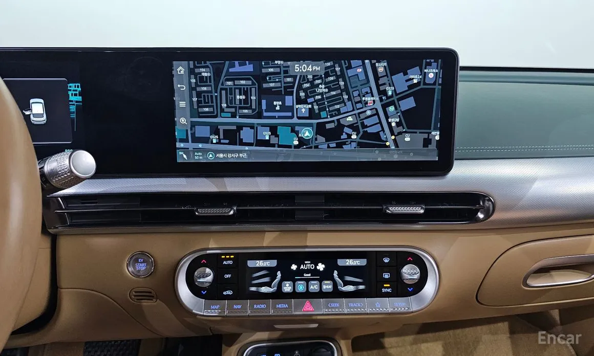 Фото 14 - Genesis GV60