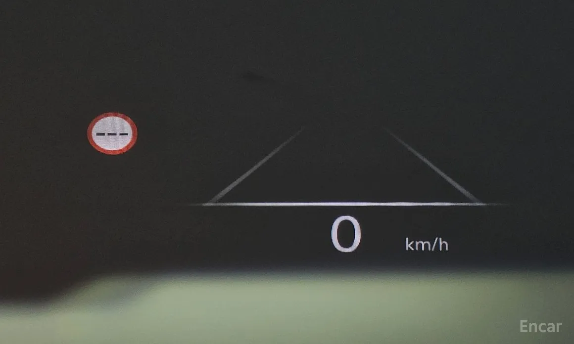 Фото 16 - Genesis GV60