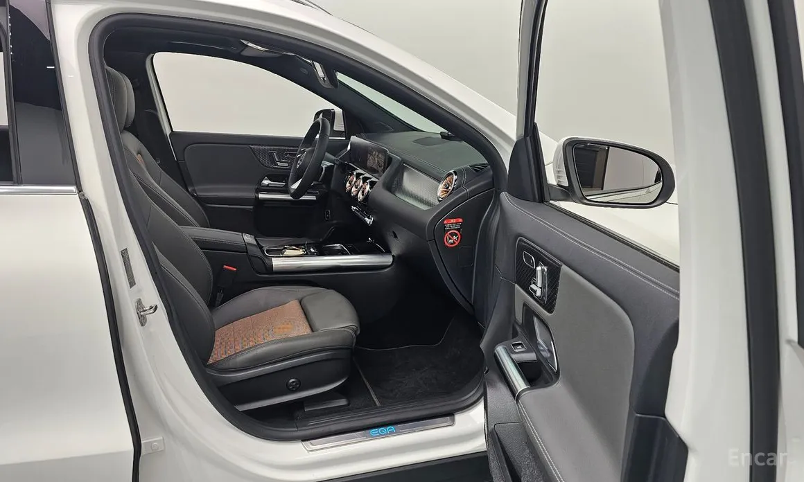 Фото 11 - Mercedes-Benz EQA