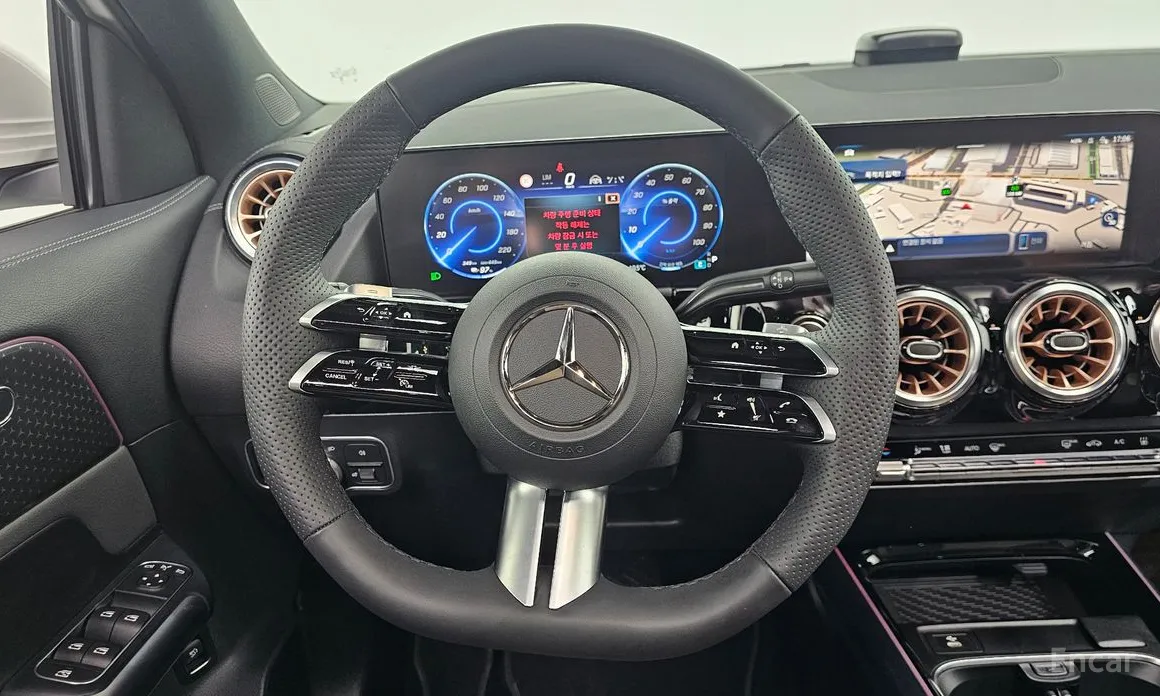 Фото 13 - Mercedes-Benz EQA