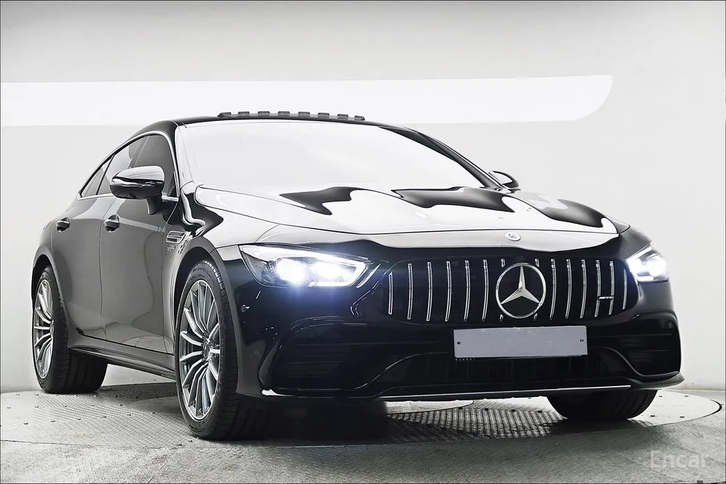 Фото 3 - Mercedes-Benz AMG GT