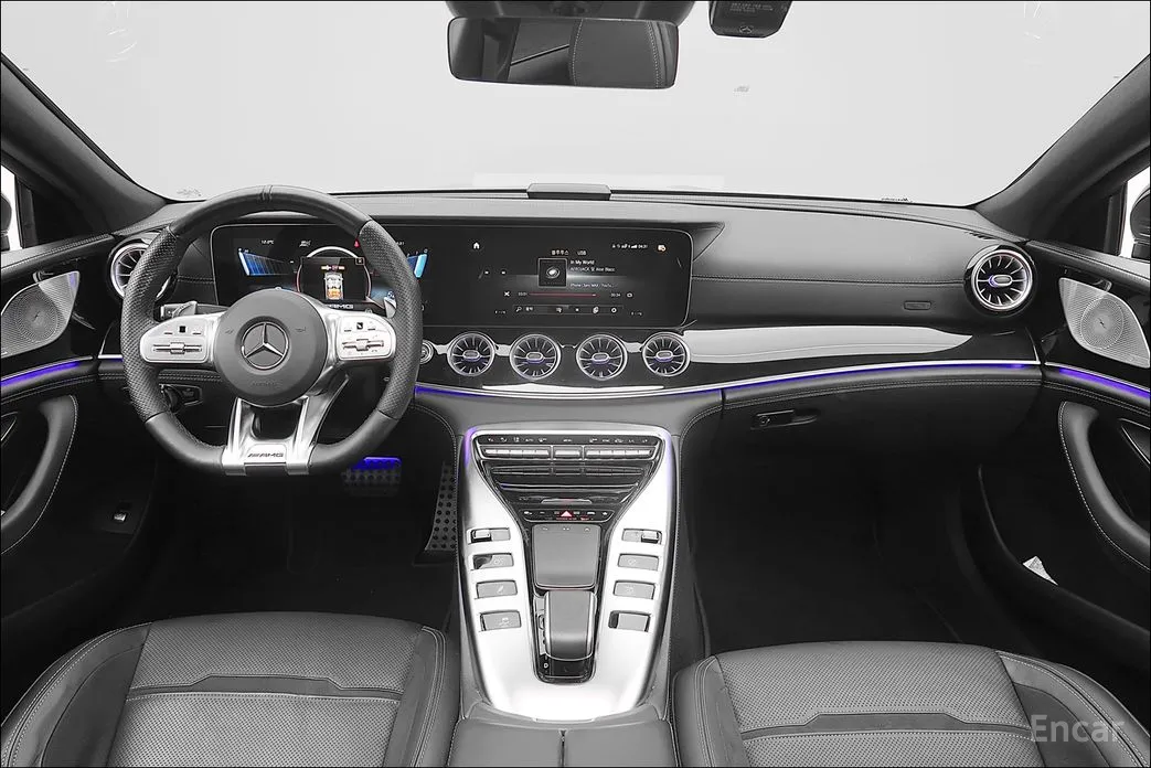 Фото 7 - Mercedes-Benz AMG GT