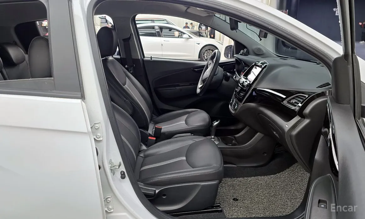 Фото 11 - Chevrolet Spark