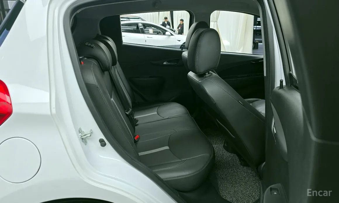 Фото 12 - Chevrolet Spark