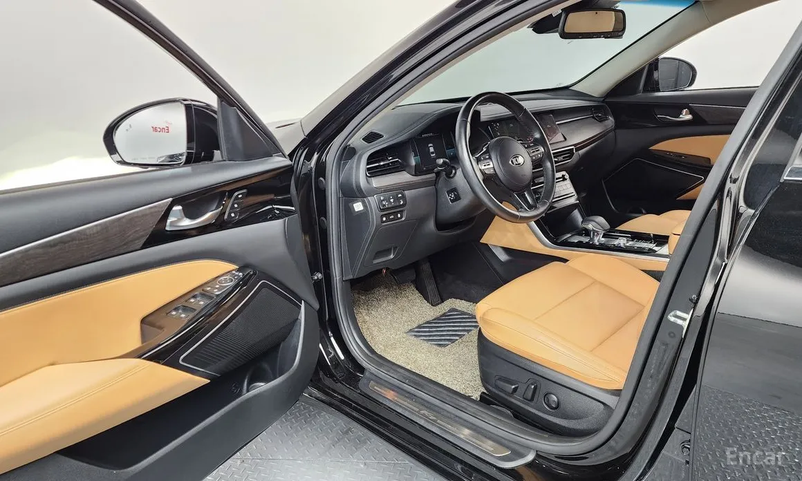 Фото 10 - Kia K7