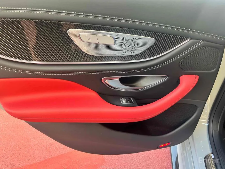 Фото 8 - Mercedes-Benz AMG GT