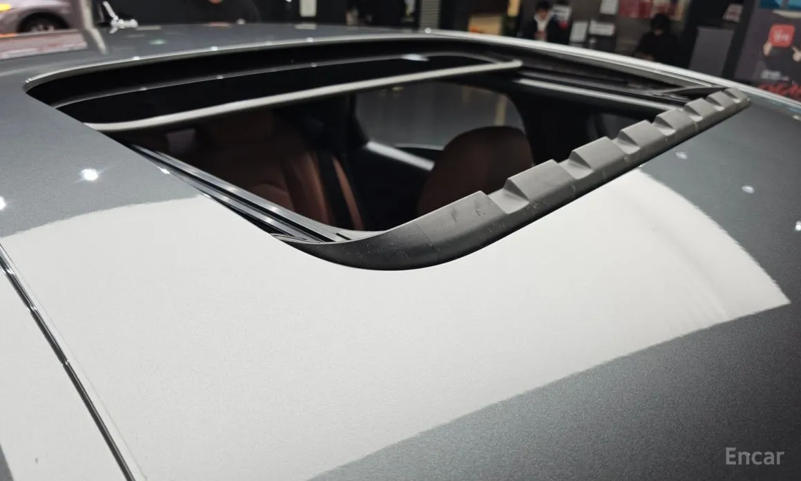 Фото 19 - Audi A4