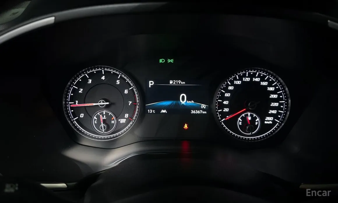 Фото 8 - Hyundai Santa Fe