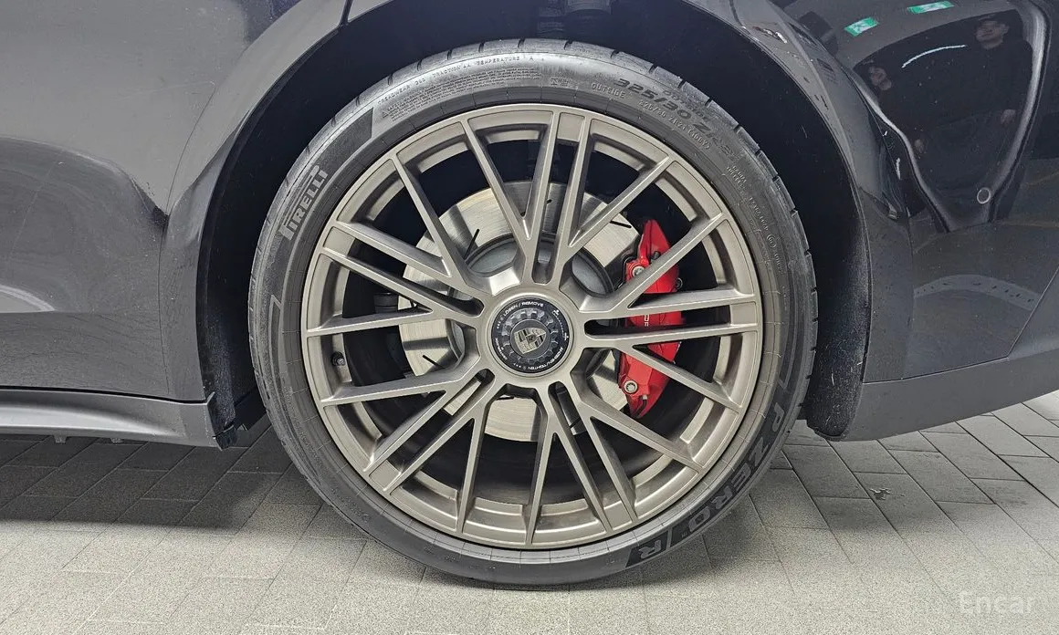 Фото 5 - Porsche Panamera