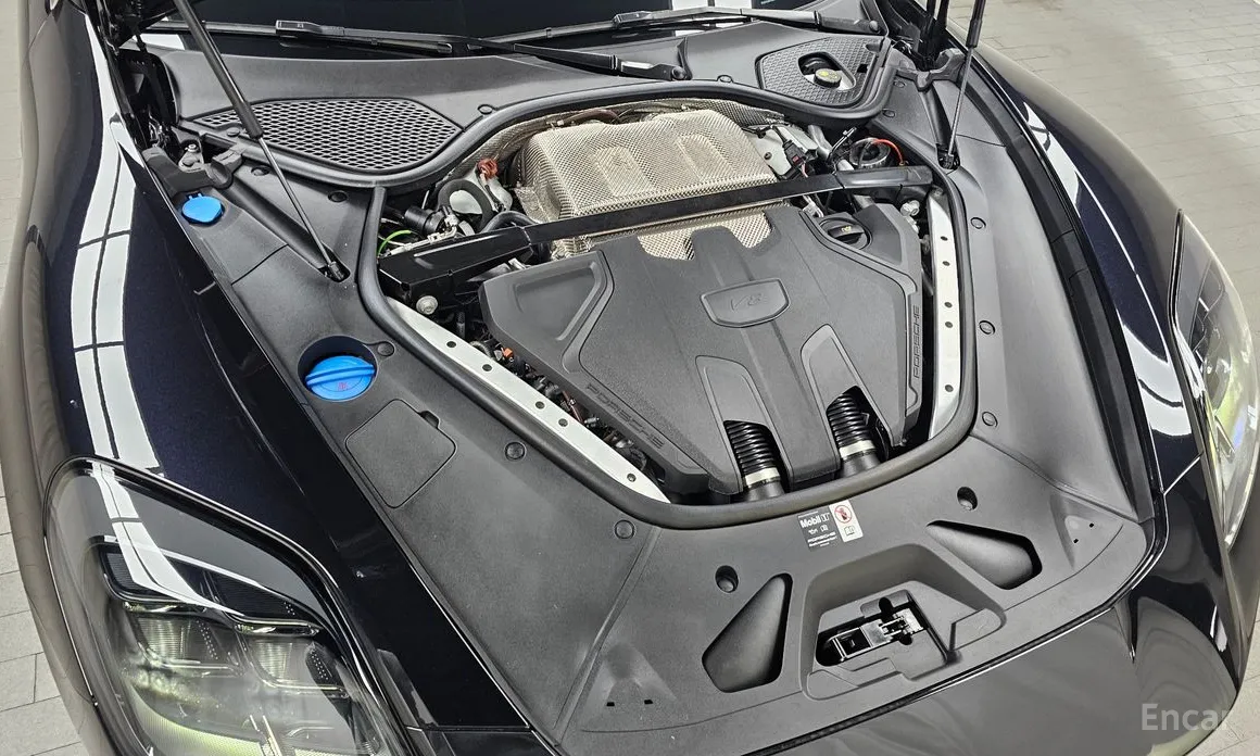 Фото 6 - Porsche Panamera