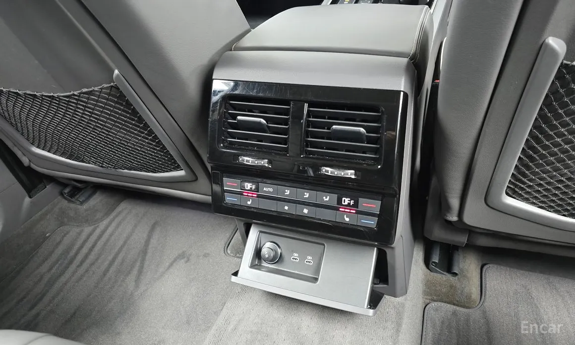 Фото 19 - Volkswagen Touareg