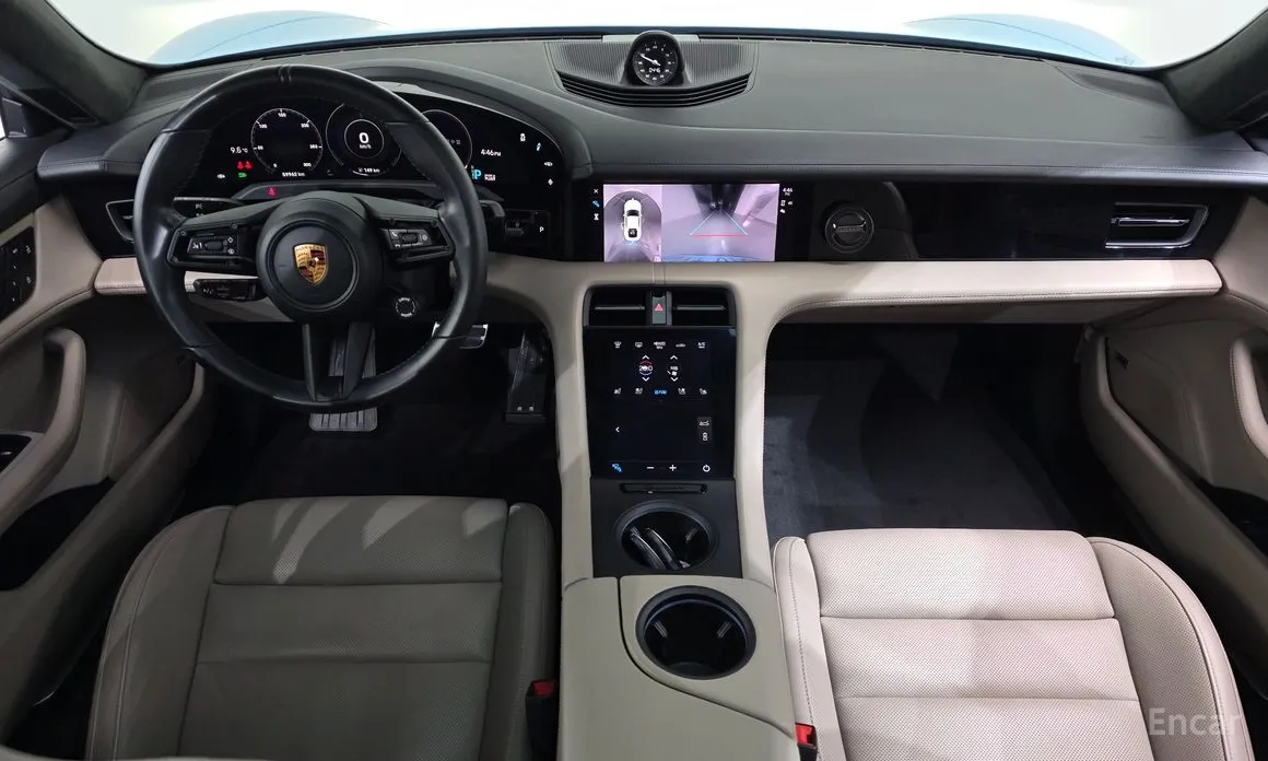 Фото 7 - Porsche Taycan