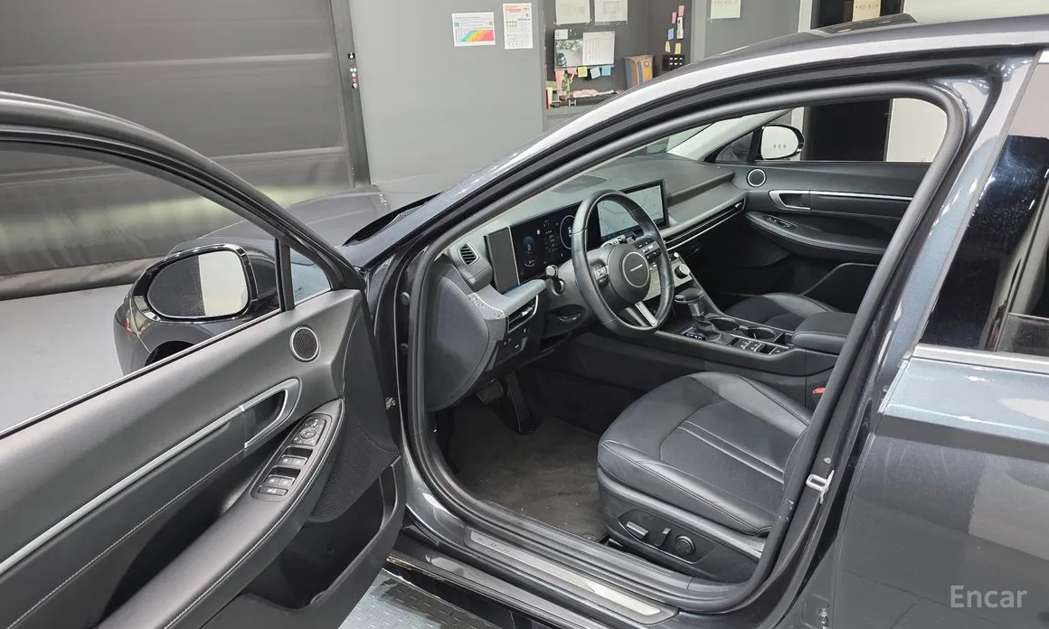 Hyundai Sonata 2023 2.0 LPG(Rent)