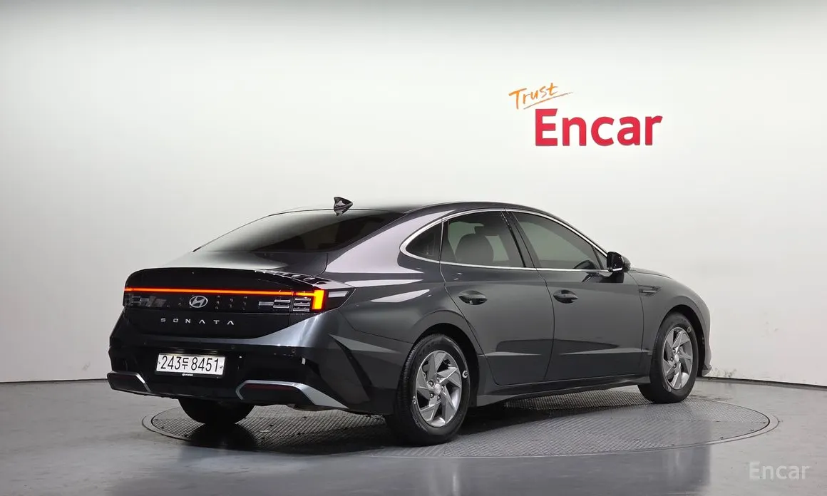 Hyundai Sonata 2023 2.0 LPG(Rent)