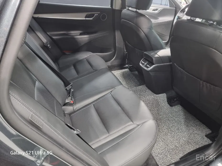 Фото 19 - Hyundai Grandeur