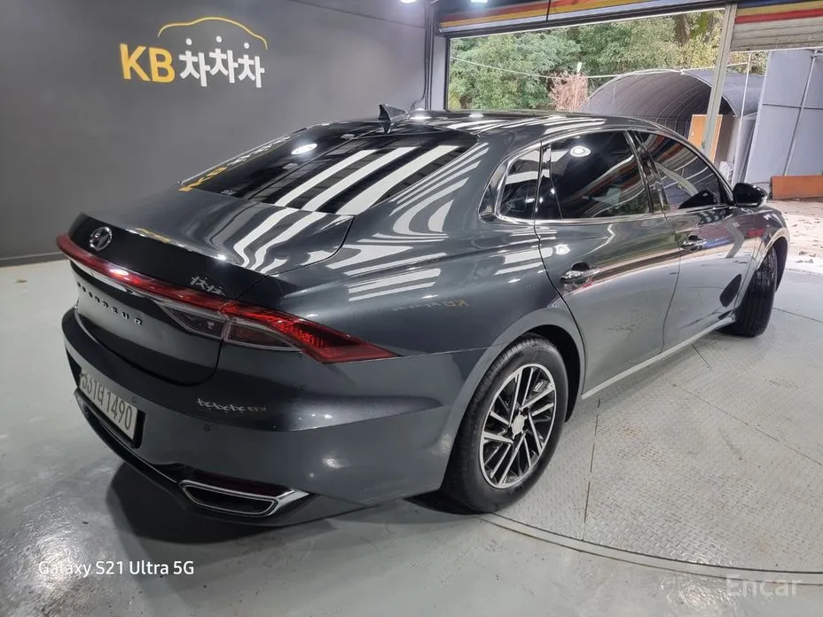 Фото 4 - Hyundai Grandeur