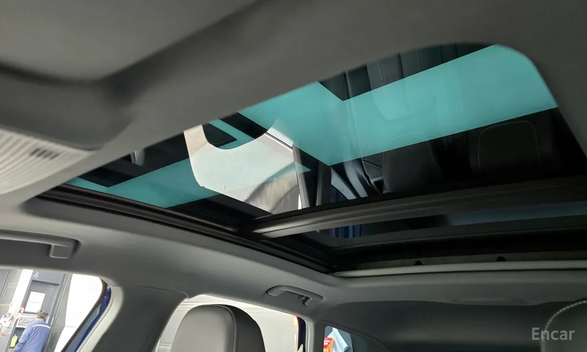 Фото 18 - Audi Q4 e-tron