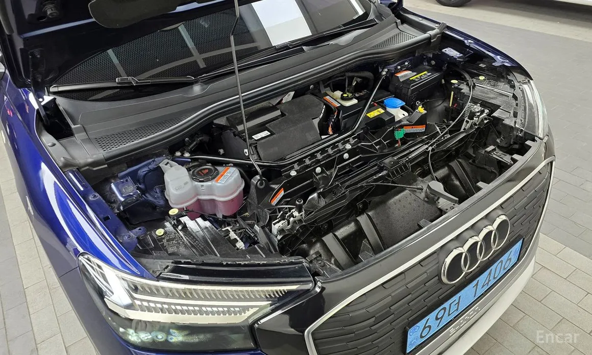 Фото 6 - Audi Q4 e-tron