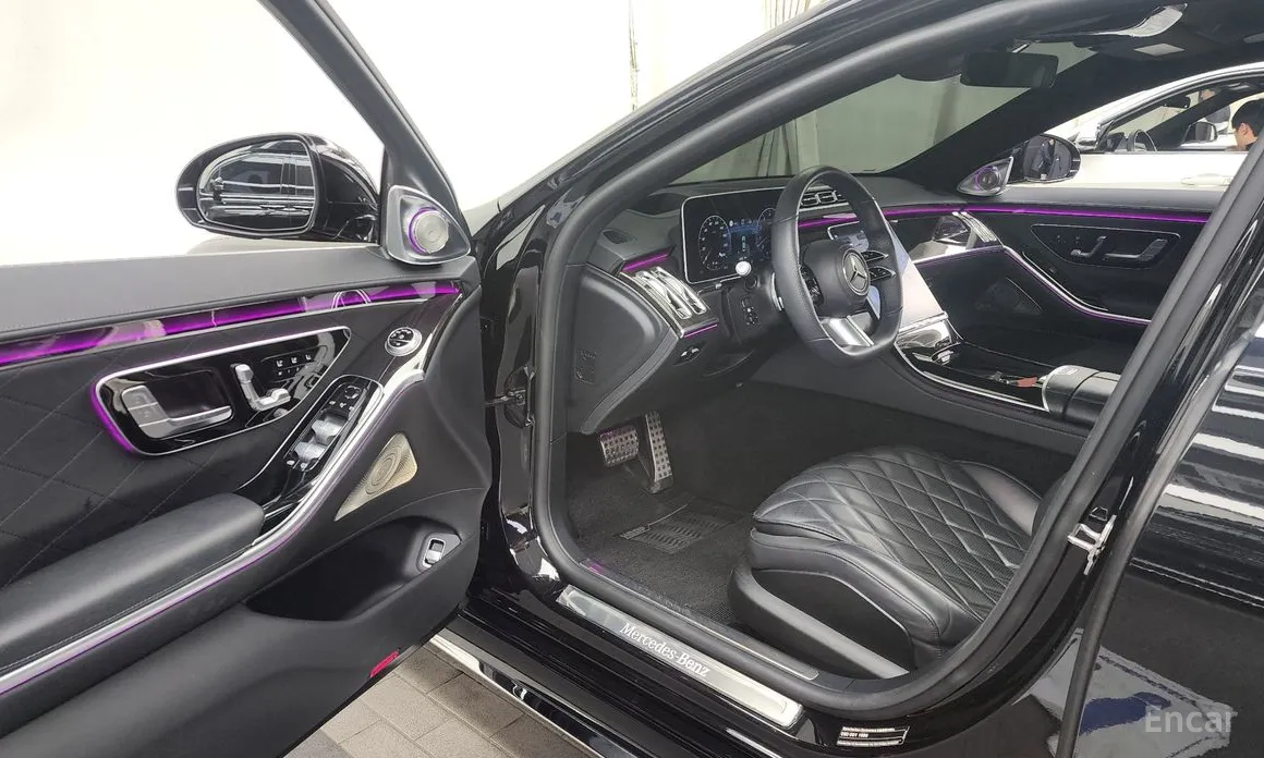 Фото 10 - Mercedes-Benz S-Class