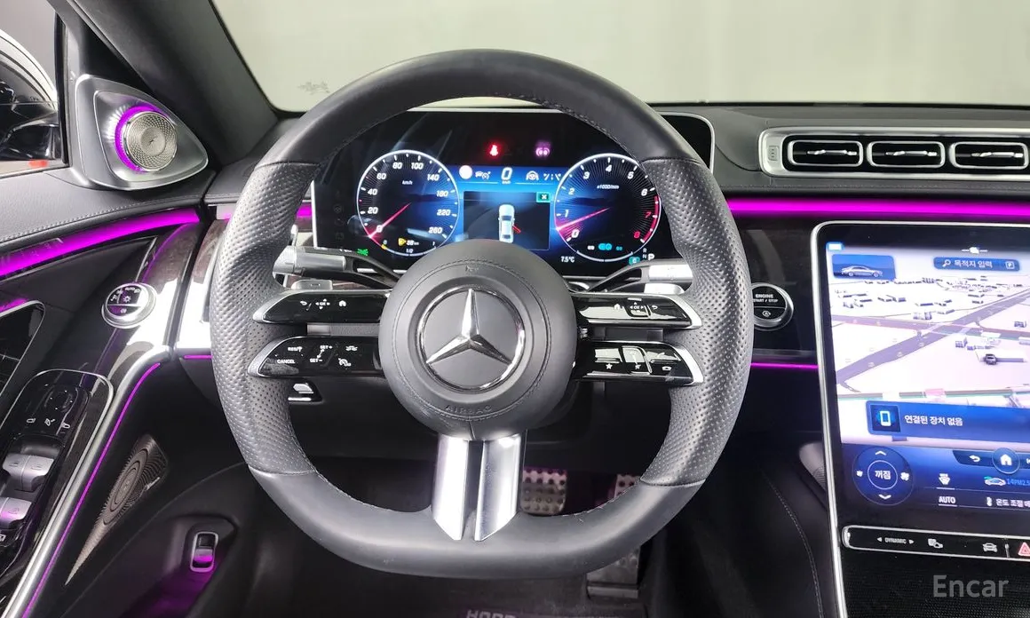 Фото 13 - Mercedes-Benz S-Class