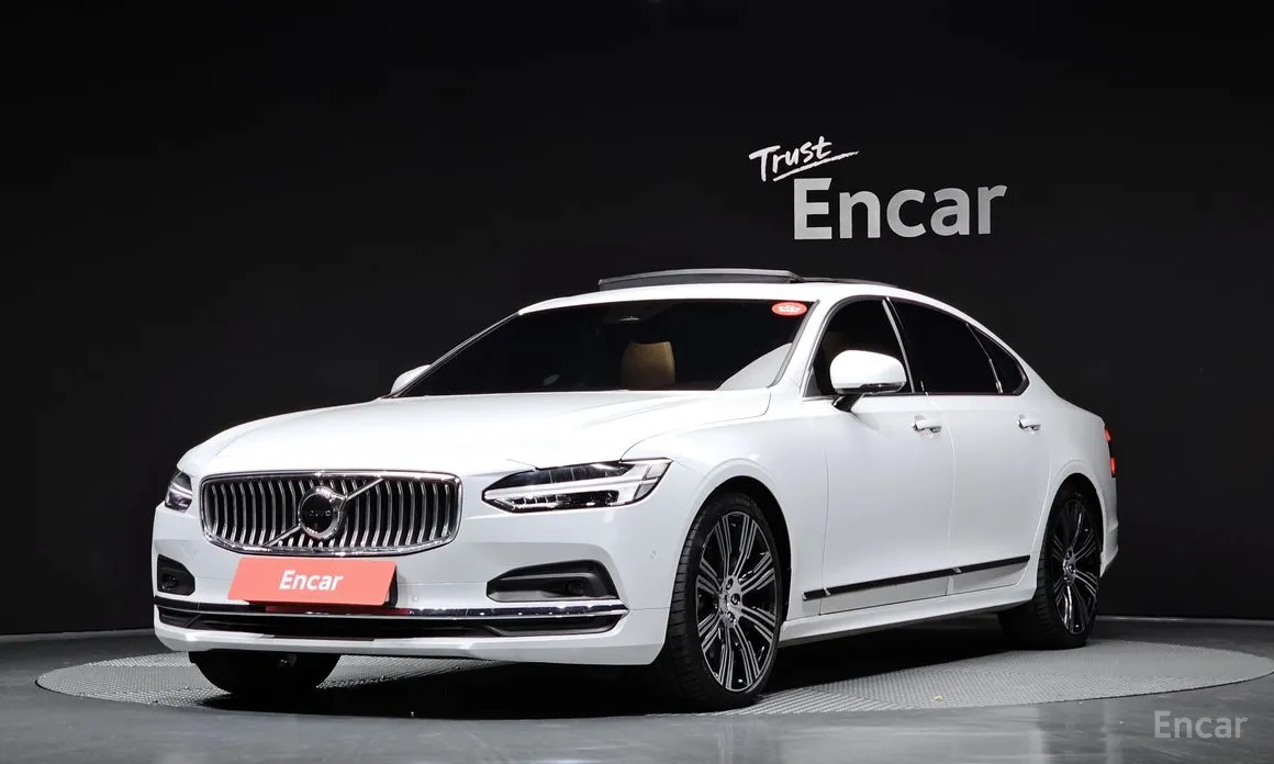 Фото 1 - Volvo S90