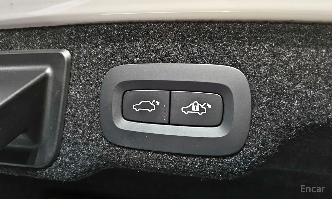 Фото 20 - Volvo S90