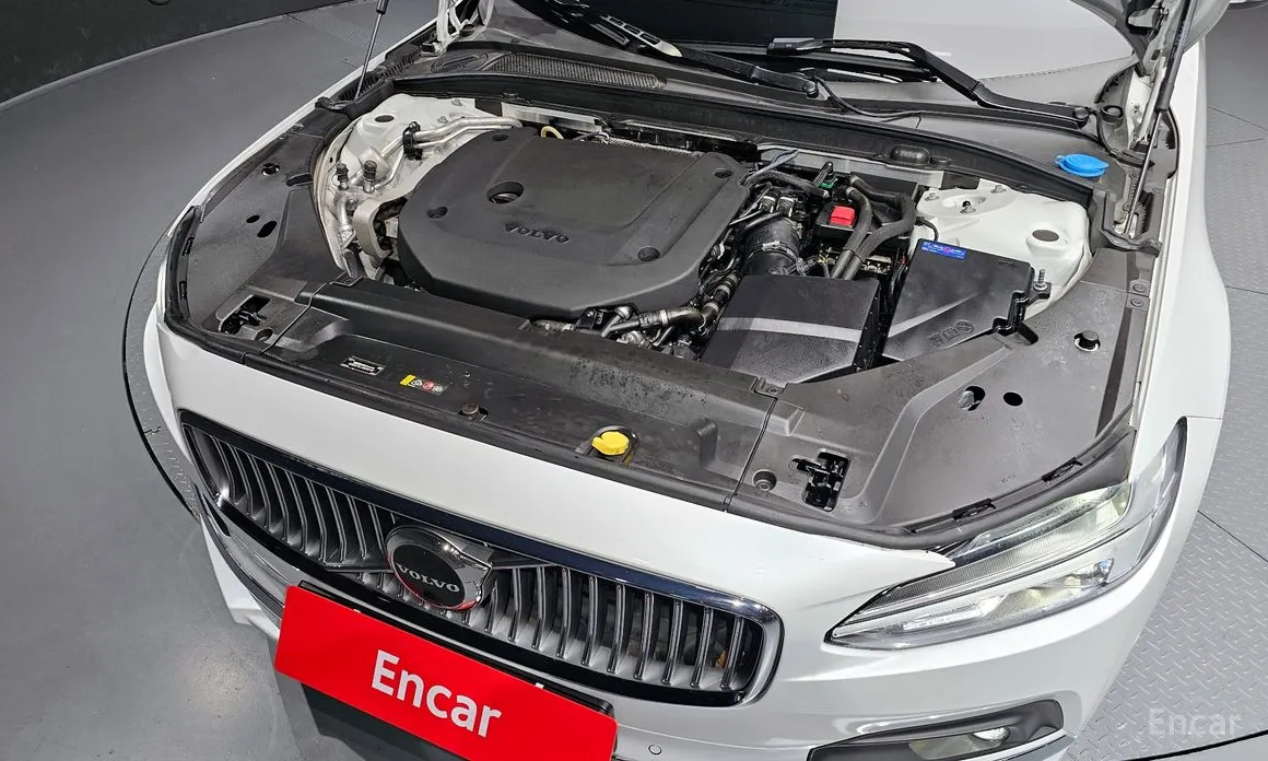 Фото 6 - Volvo S90