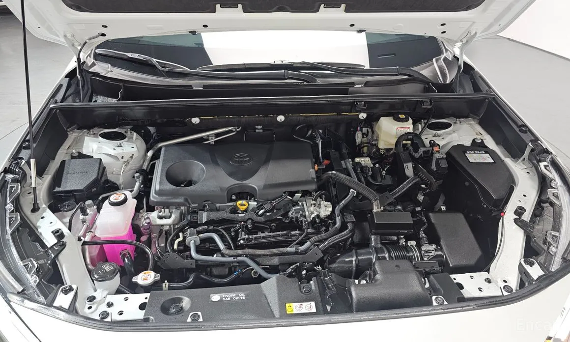 Фото 6 - Toyota RAV4