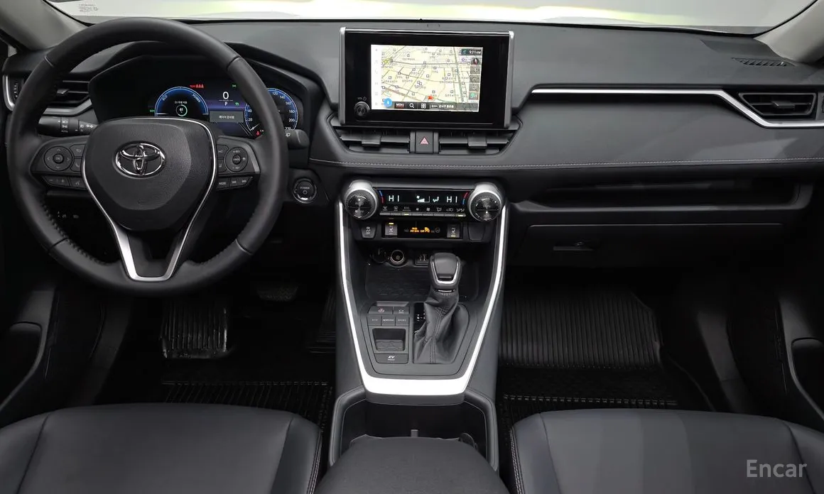 Фото 7 - Toyota RAV4