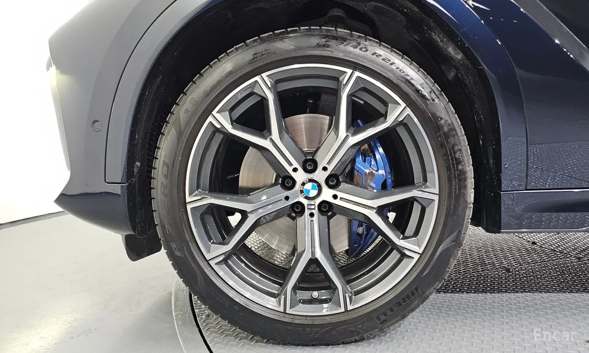 2020 BMW X6