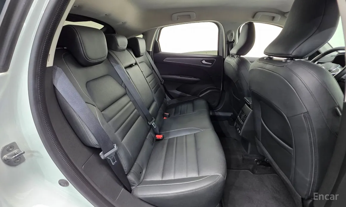 Фото 19 - Renault XM3